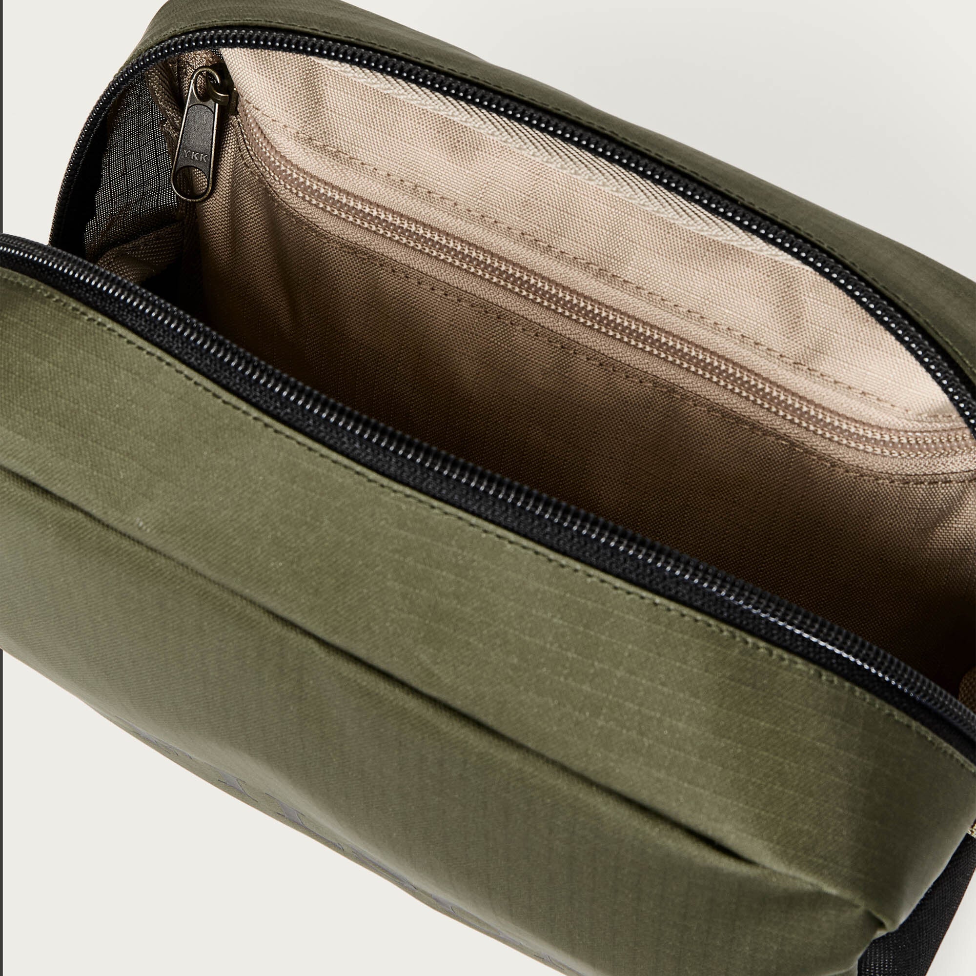 ALL-WEATHER TRAVEL PACK - Image 6
