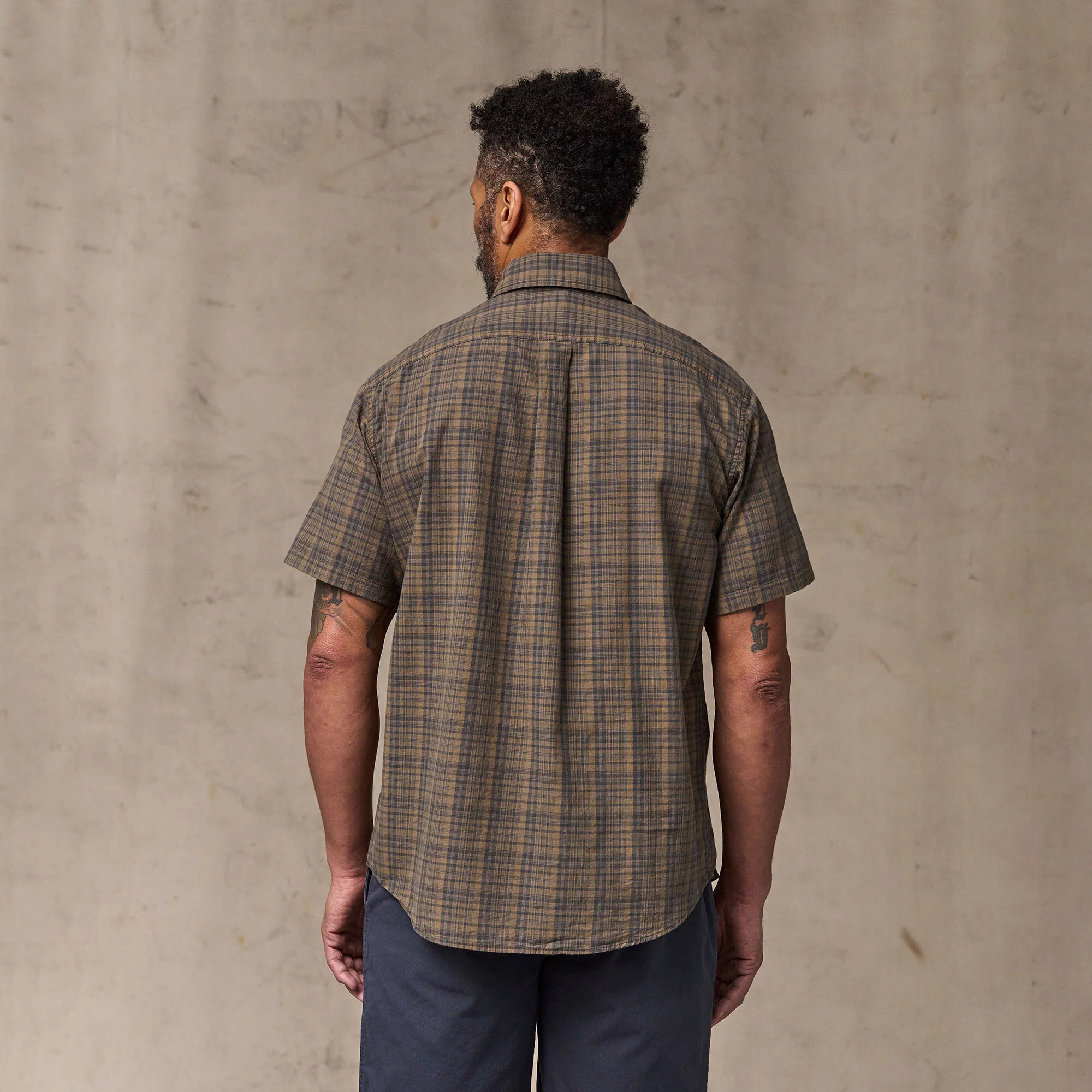 SHORT SLEEVE MADRAS POPOVER SHIRT - Image 9
