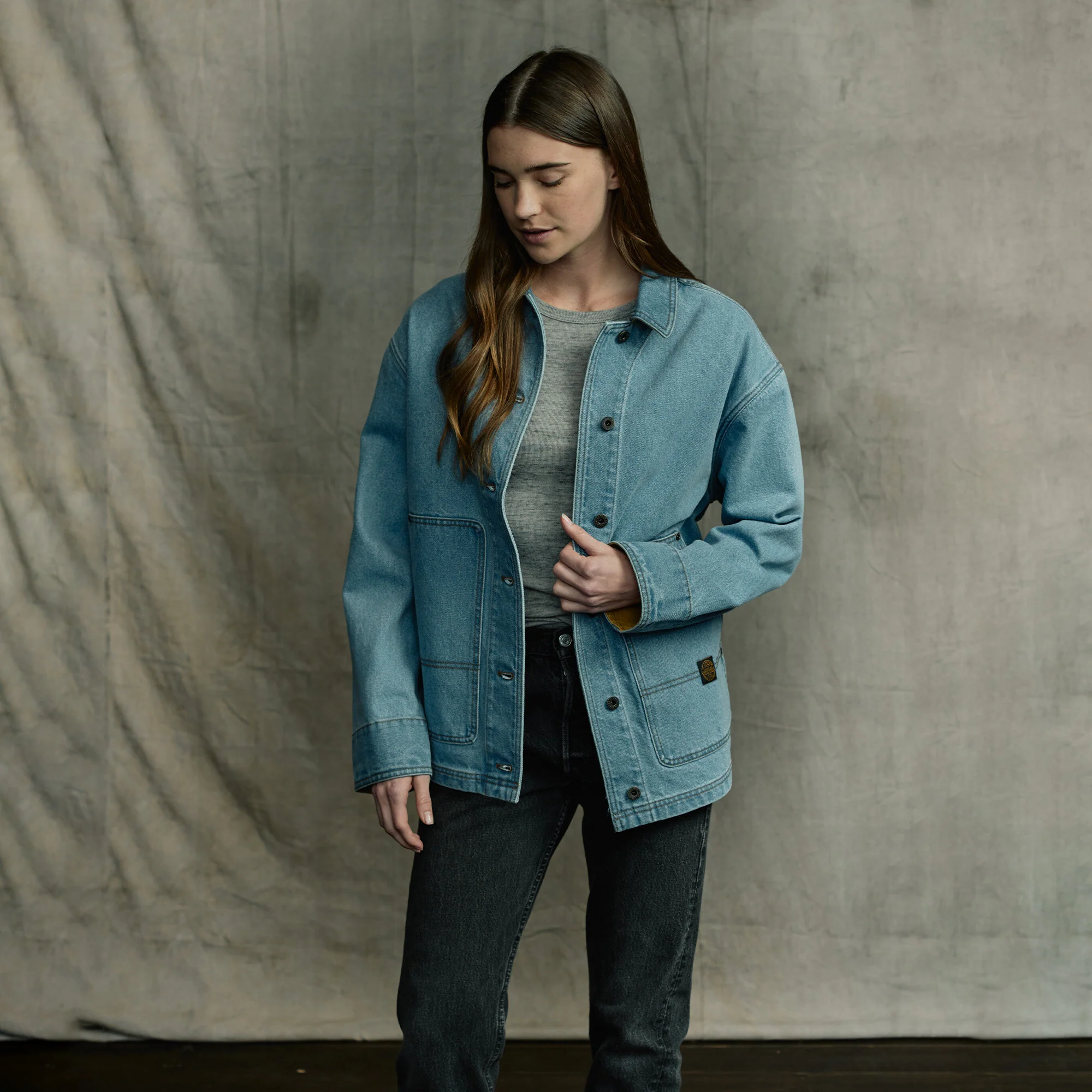 WOMEN’S DENIM BARN COAT - Image 6